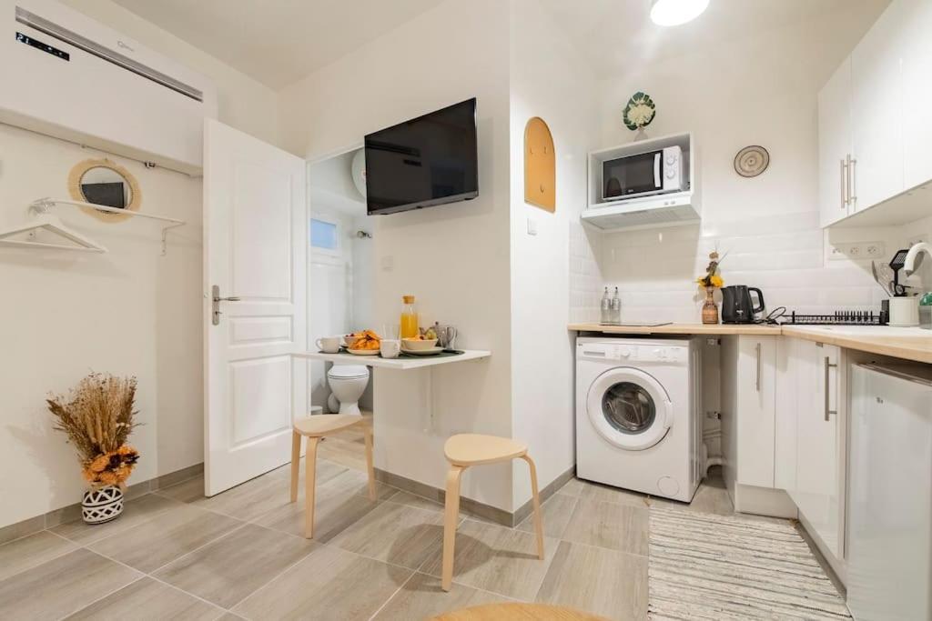 Studio « Le Boheme Chic » Nîmes Extérieur photo